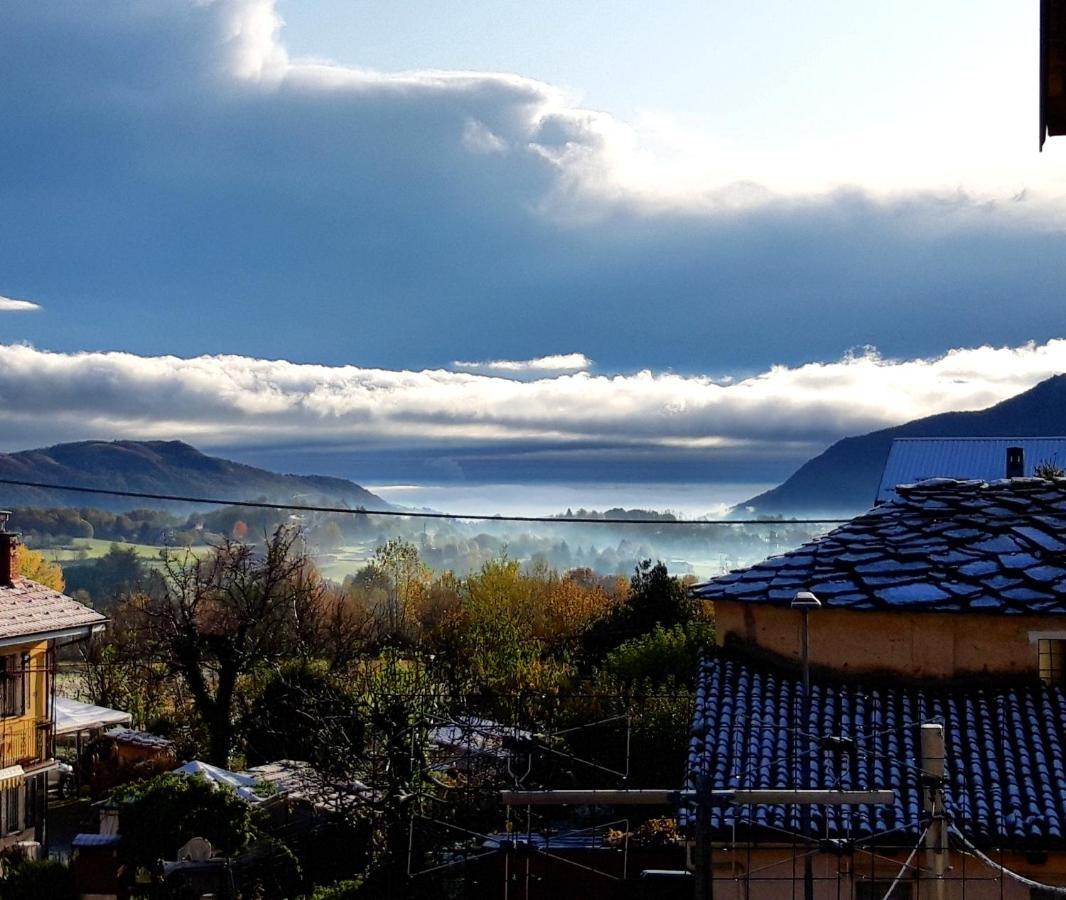 Casetta Gialla Giaveno エクステリア 写真
